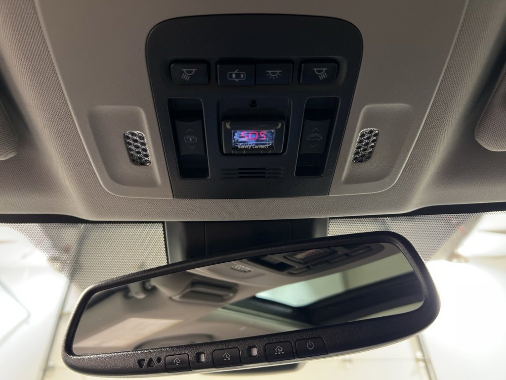 Used 2019 Toyota Camry XSE image 24