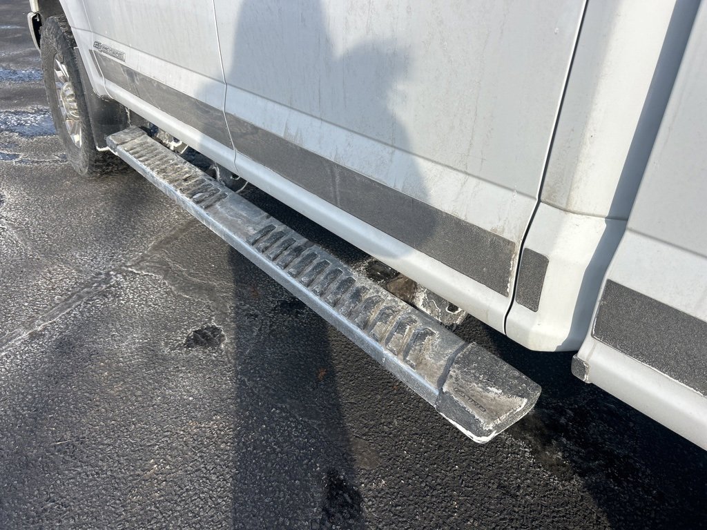 Used 2017 Ford F250 XLT w/ XLT Premium Package image 12