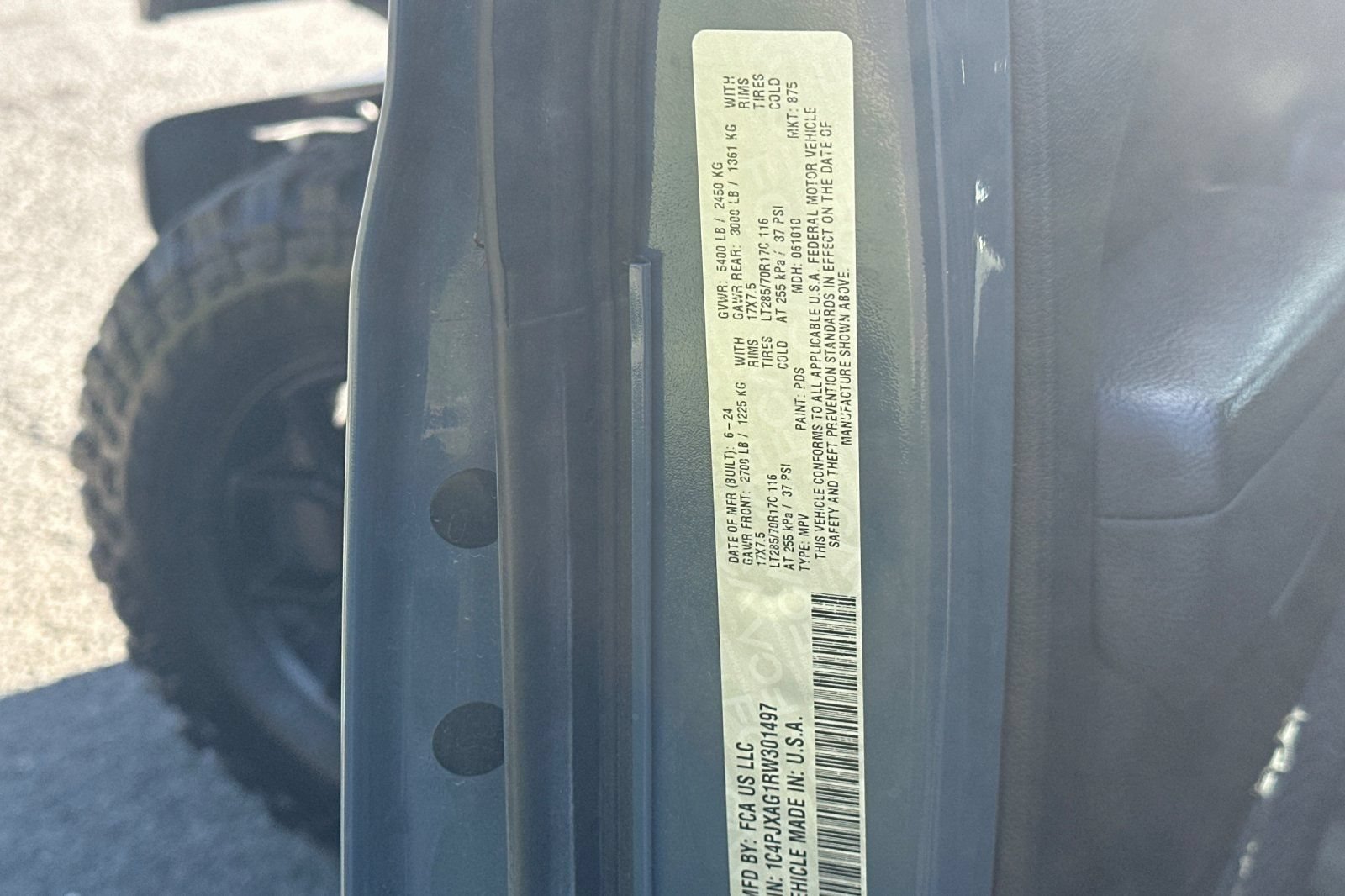 Used 2024 Jeep Wrangler Sport AWD/4WD image 27