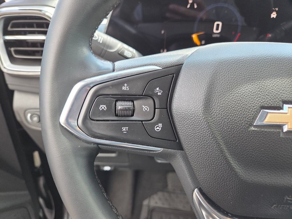 Used 2024 Chevrolet TrailBlazer LT w/ LT Cold Weather Package FWD image 28