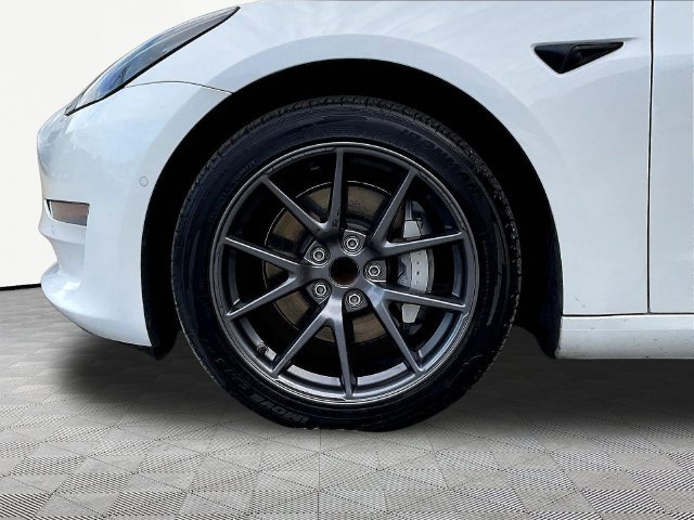 Used 2021 Tesla Model 3 Standard Range Plus RWD image 32