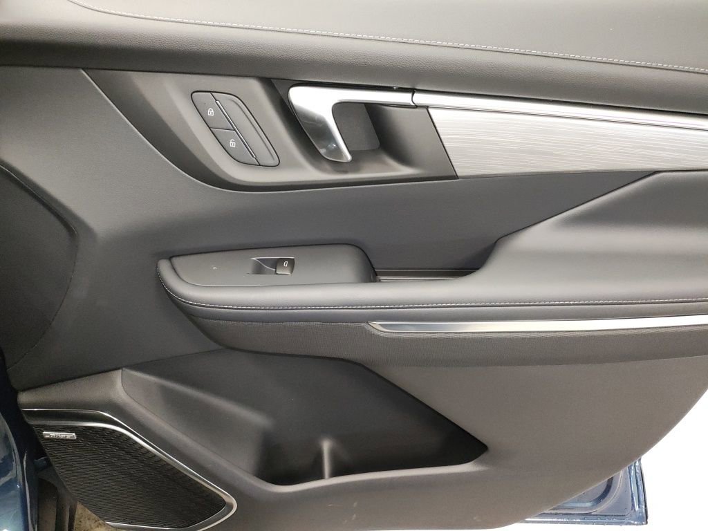 New 2026 Buick Enclave Preferred w/ Power Package image 10