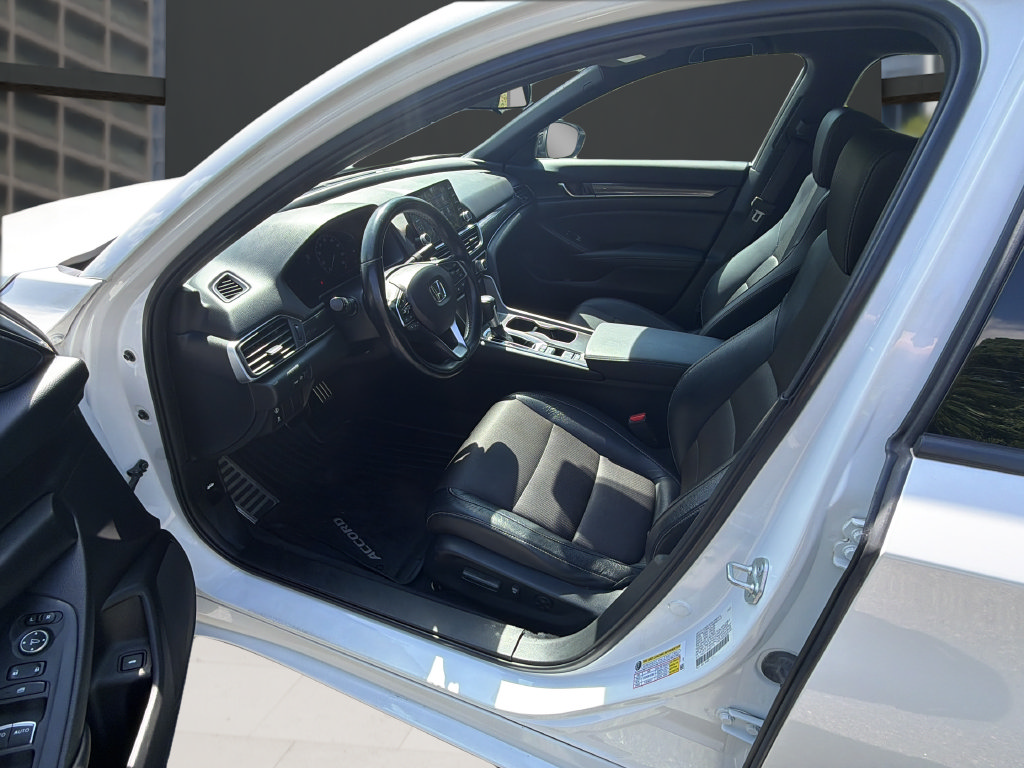 Used 2022 Honda Accord Sport image 9
