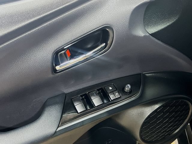 Used 2021 Toyota Prius Prime Limited FWD image 18