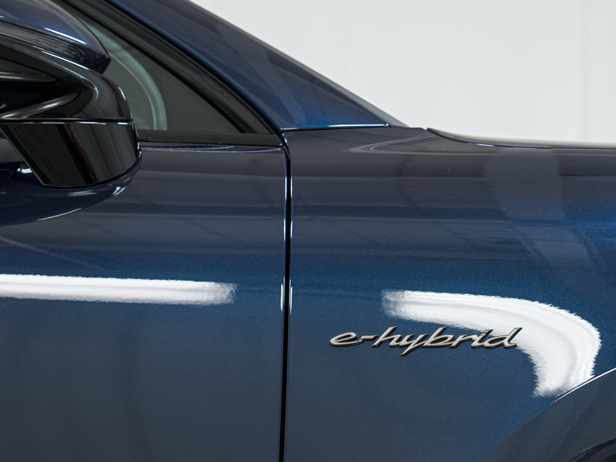 New 2026 Porsche Cayenne Turbo image 12