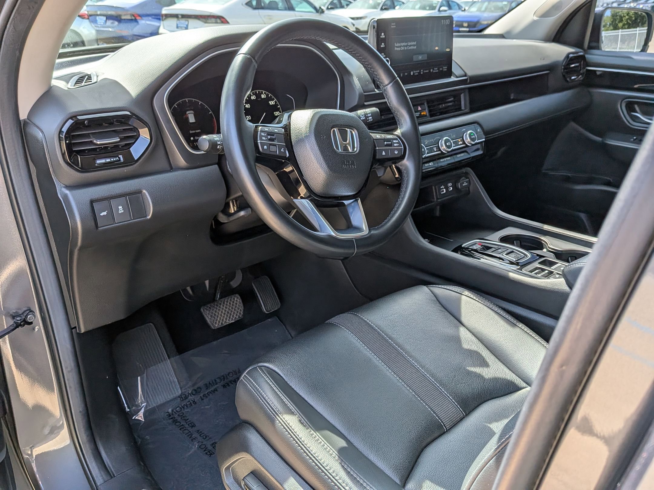 Certified 2025 Honda Pilot EX-L image 10