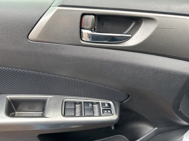 Used 2012 Subaru Forester 2.5X Premium image 10