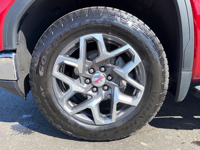 Used 2022 GMC Sierra 1500 SLT w/ SLT Premium Package image 34