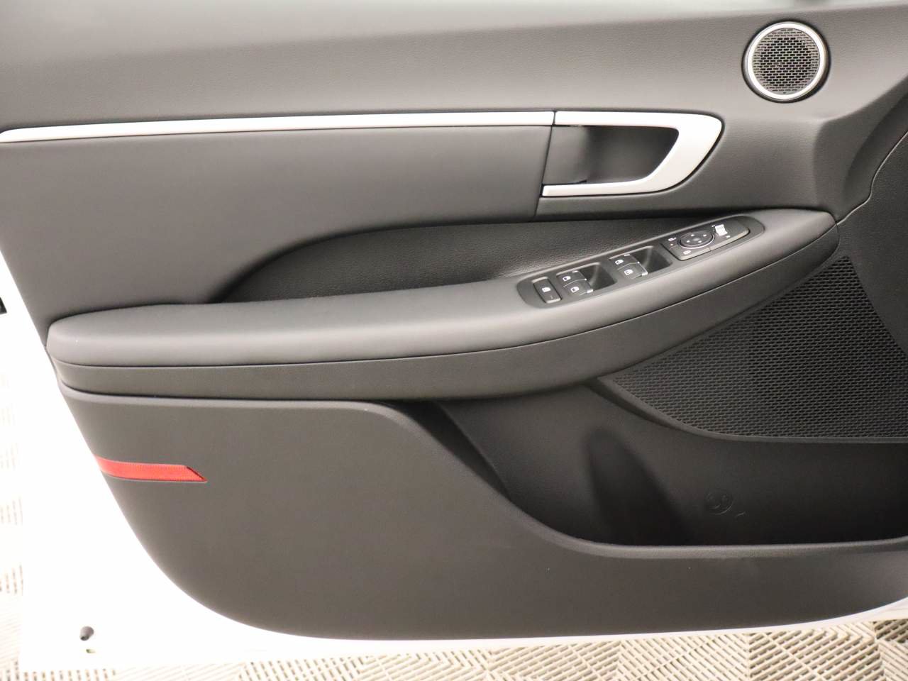 New 2026 Hyundai Sonata SEL FWD image 17
