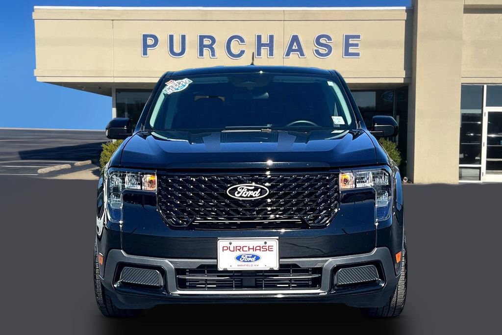 Used 2025 Ford Maverick XLT w/ XLT Luxury Package image 2