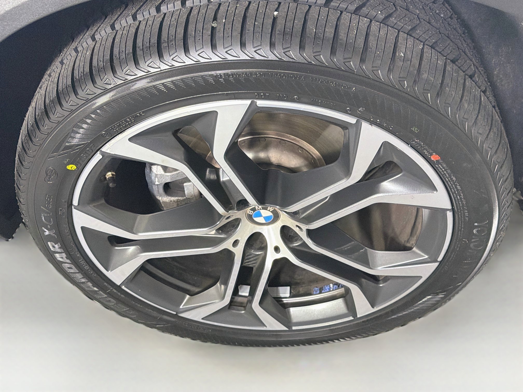Used 2023 BMW X5 sDrive40i w/ Parking Assistance Package RWD image 11