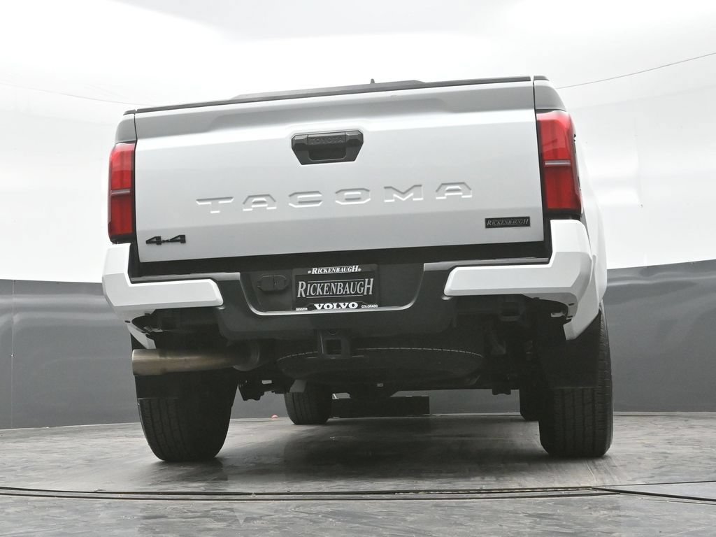Used 2024 Toyota Tacoma TRD Sport AWD/4WD image 26