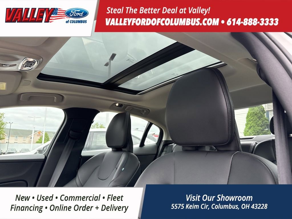 Used 2021 Volvo S60 T6 Momentum image 23