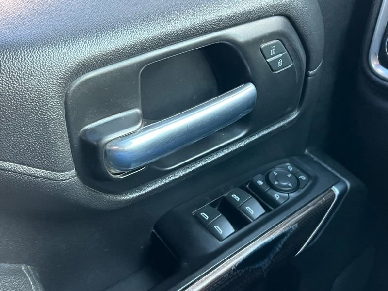 Used 2020 Chevrolet Silverado 2500 LT w/ Convenience Package image 26