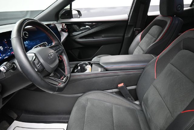 Used 2024 Chevrolet Blazer EV RS AWD/4WD image 16