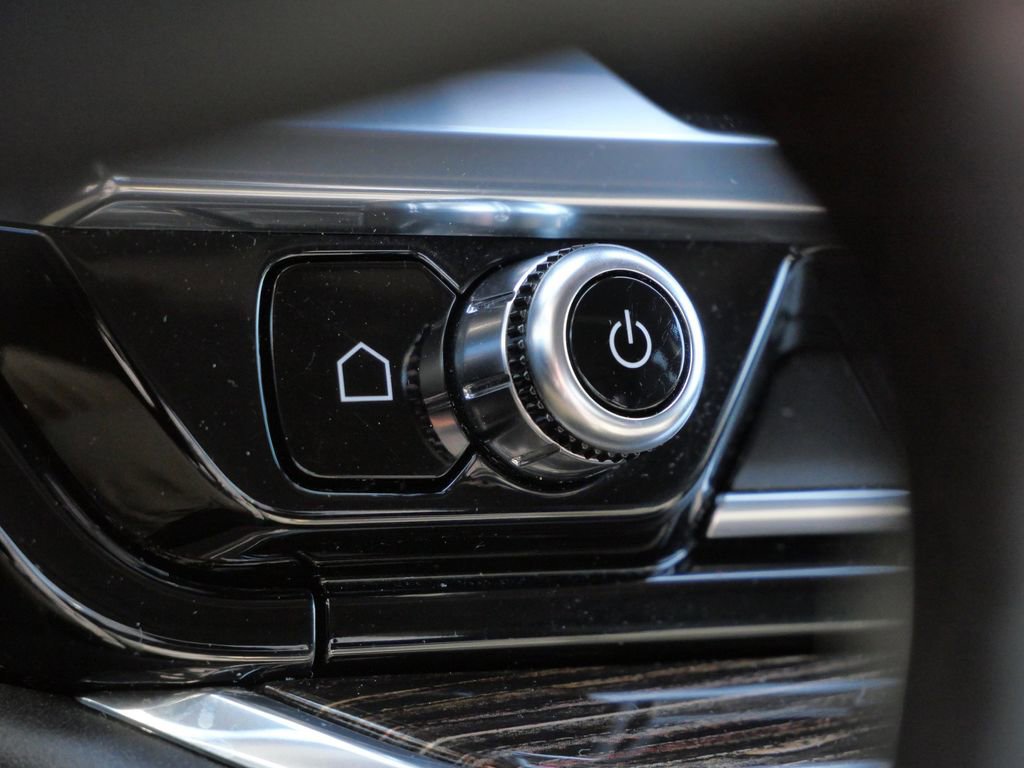 Used 2023 GMC Sierra 1500 Elevation image 47