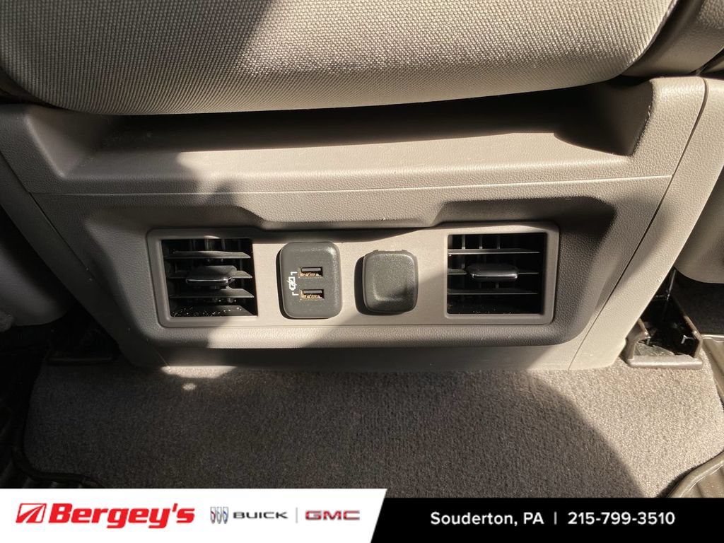 Certified 2019 Chevrolet Silverado 1500 LT w/ All-Star Edition AWD/4WD image 25