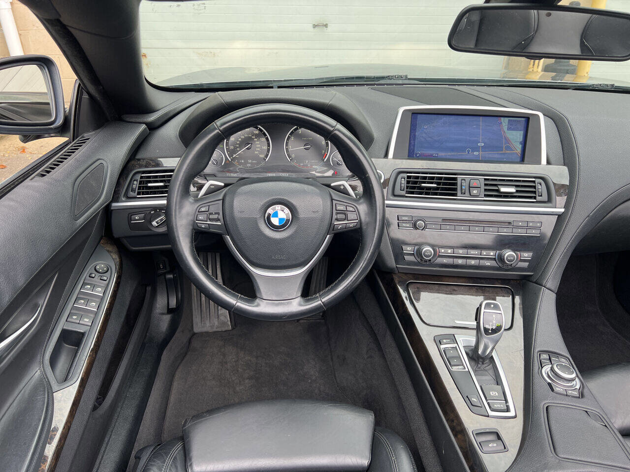 Used 2012 BMW 650i Convertible image 25