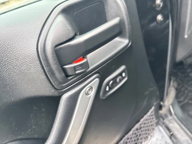 Used 2017 Jeep Wrangler Unlimited Sahara w/ Connectivity Group image 11