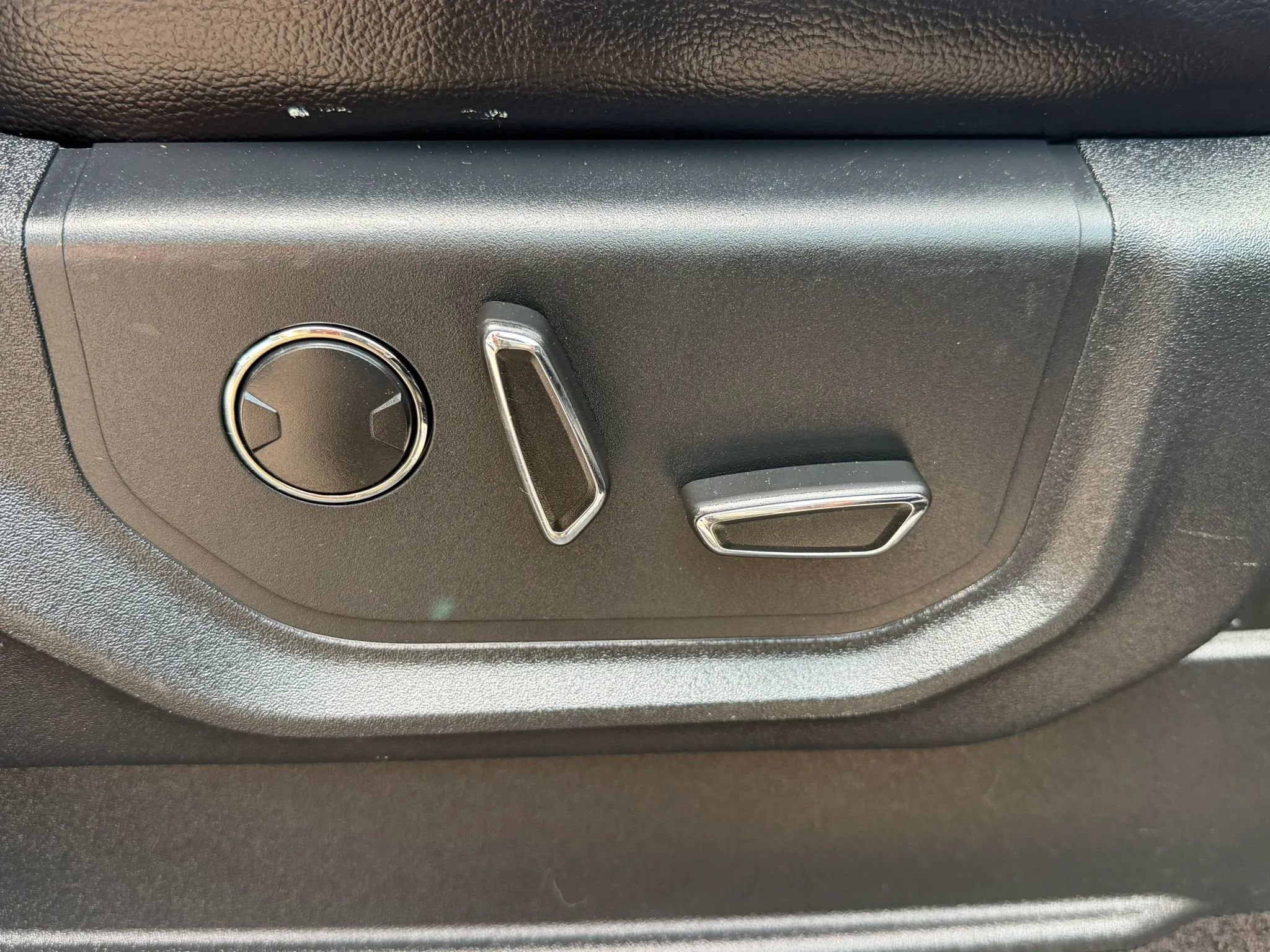 Used 2015 Ford F150 Lariat AWD/4WD image 20