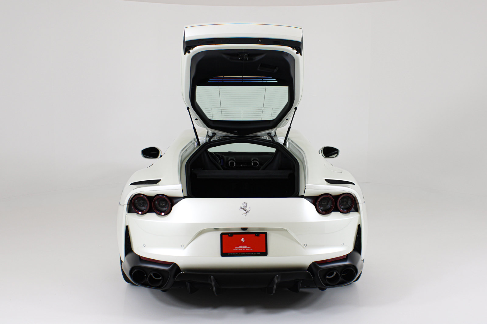 Used 2020 Ferrari 812 Superfast RWD image 56