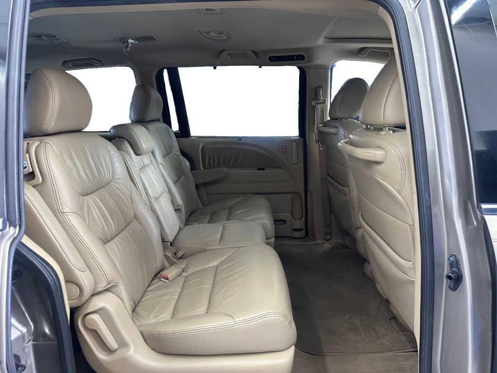 Used 2010 Honda Odyssey EX-L image 18