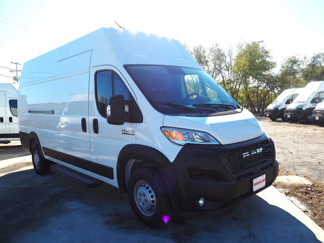 New 2025 RAM ProMaster 3500 w/ Roll-Up Rear Door Package image 4