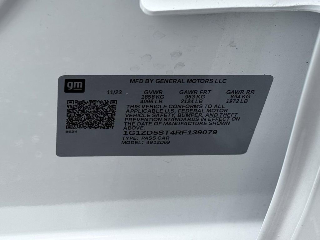 Used 2024 Chevrolet Malibu LT FWD image 16