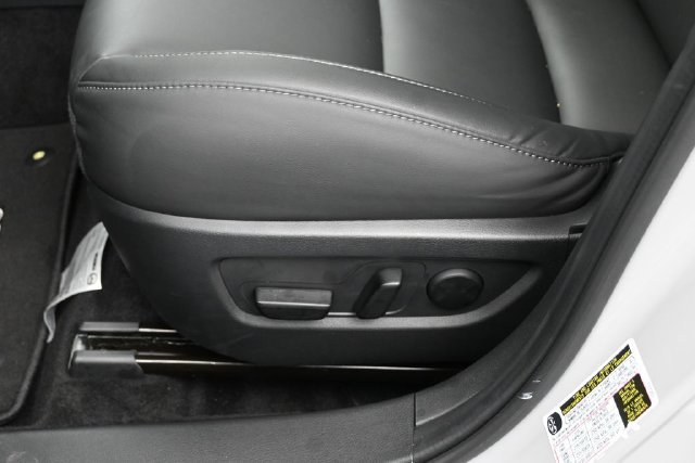 Certified 2026 MAZDA CX-30 AWD 2.5 S image 16