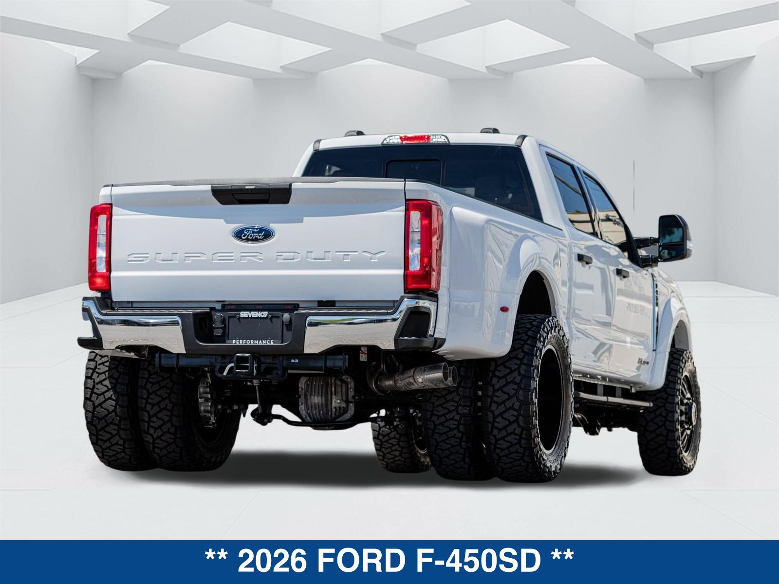 New 2026 Ford F450 XLT w/ FX4 Off-Road Package AWD/4WD image 5