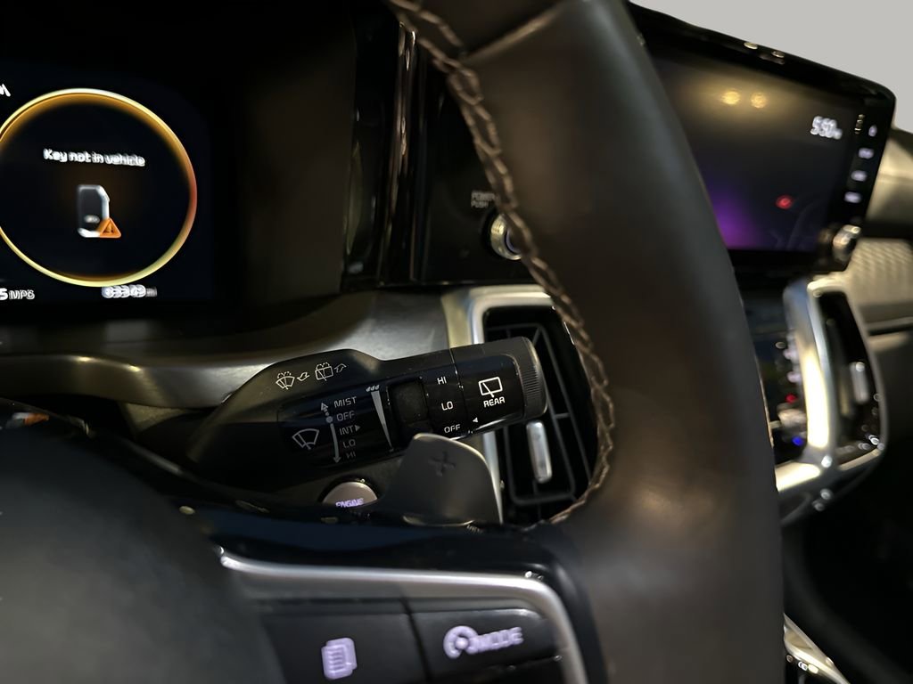 Used 2021 Kia Sorento SX image 33