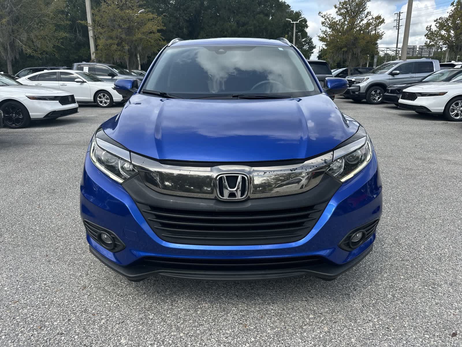Used 2022 Honda HR-V EX image 9