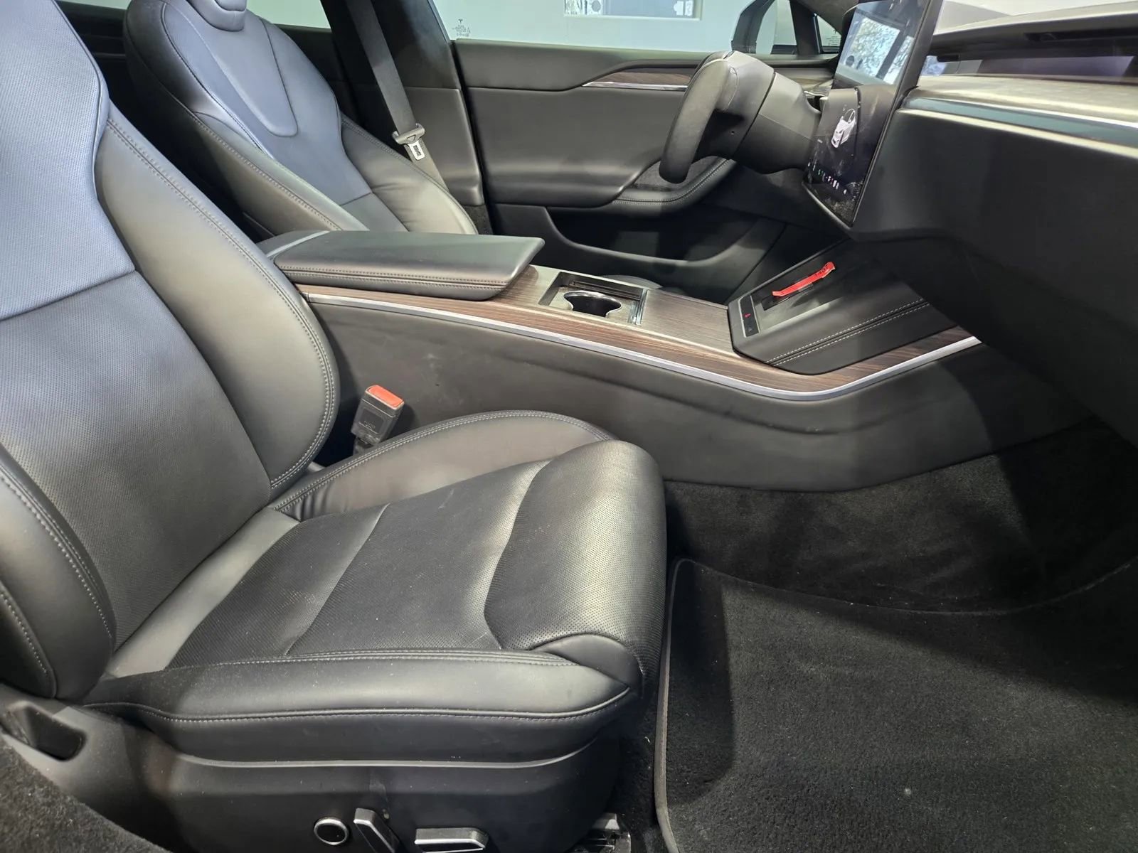 Used 2023 Tesla Model S Standard Range AWD/4WD image 7