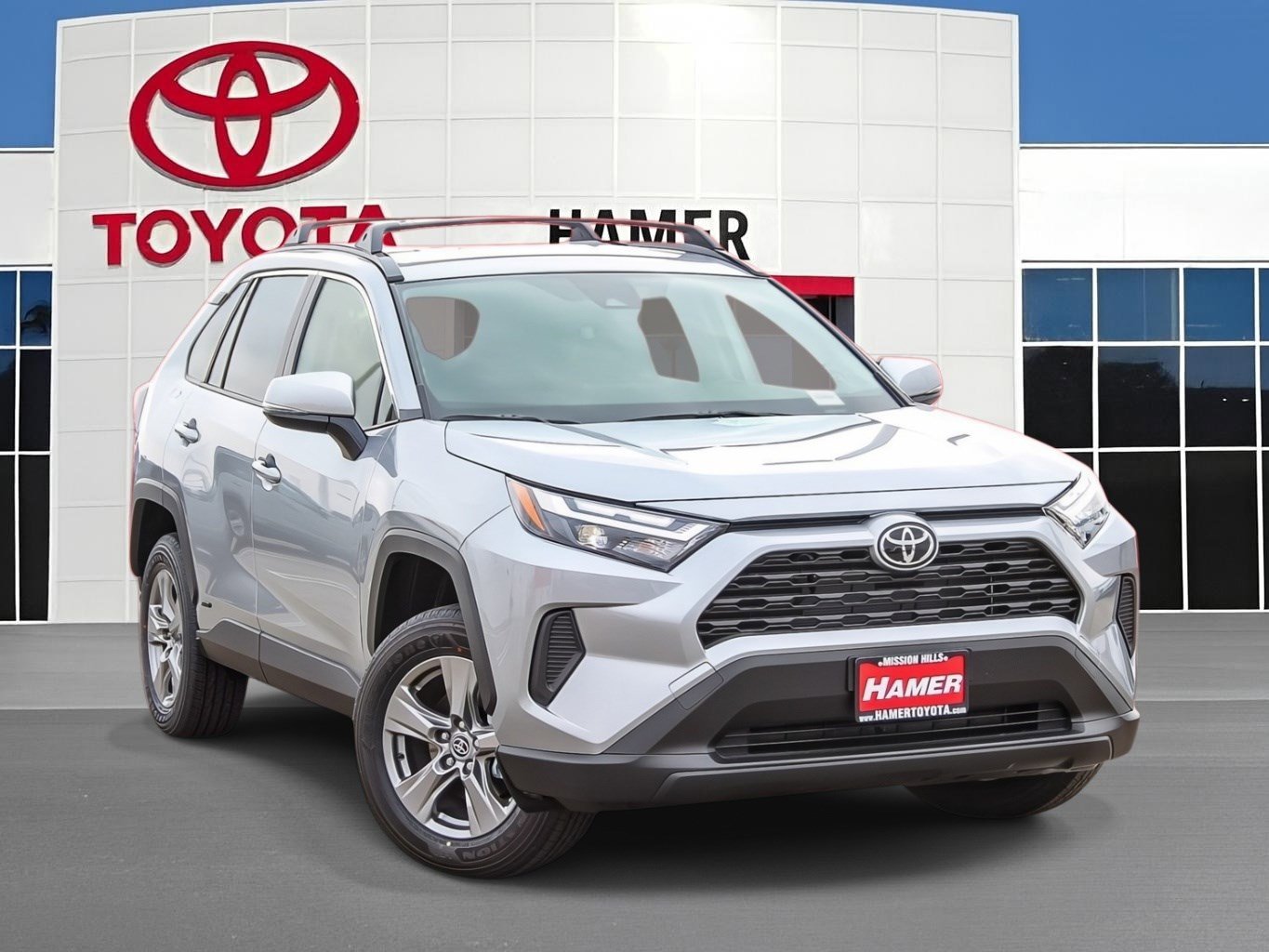 New 2025 Toyota RAV4 LE