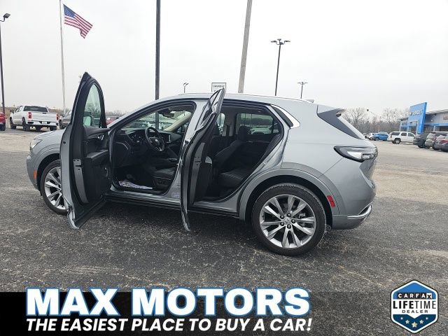Used 2023 Buick Envision Avenir image 14