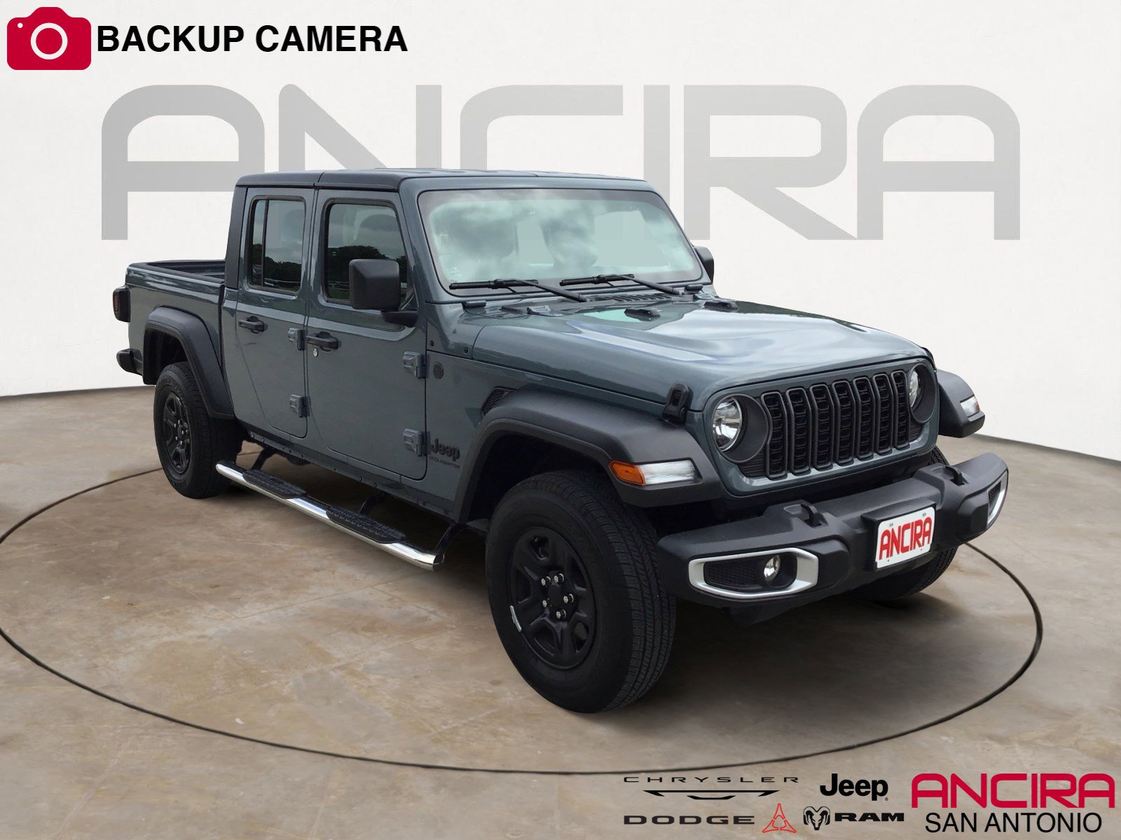 Used 2025 Jeep Gladiator Sport AWD/4WD image 1