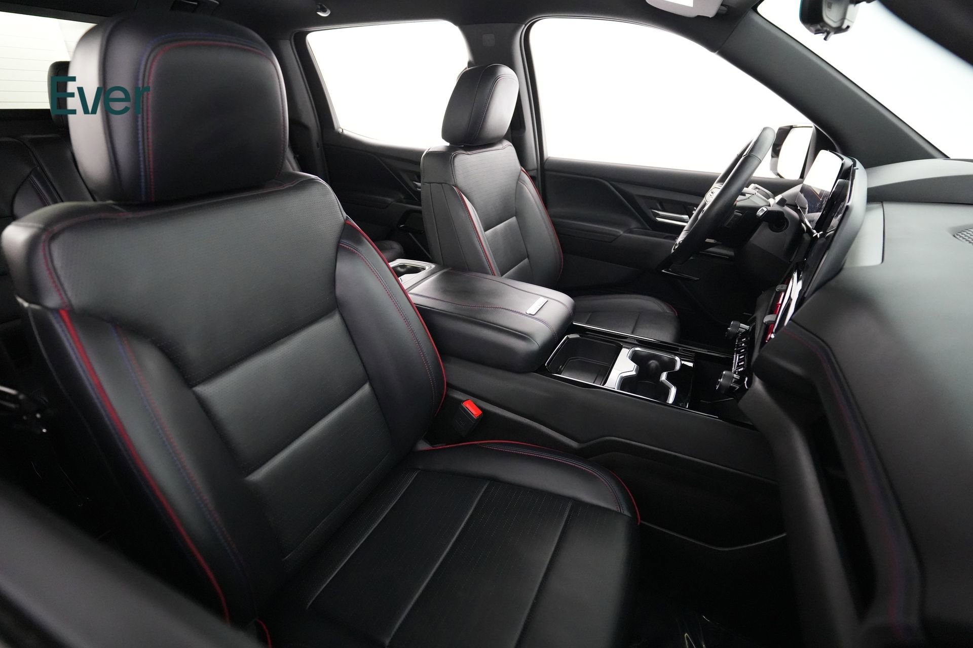 Used 2024 Chevrolet Silverado EV RST image 15