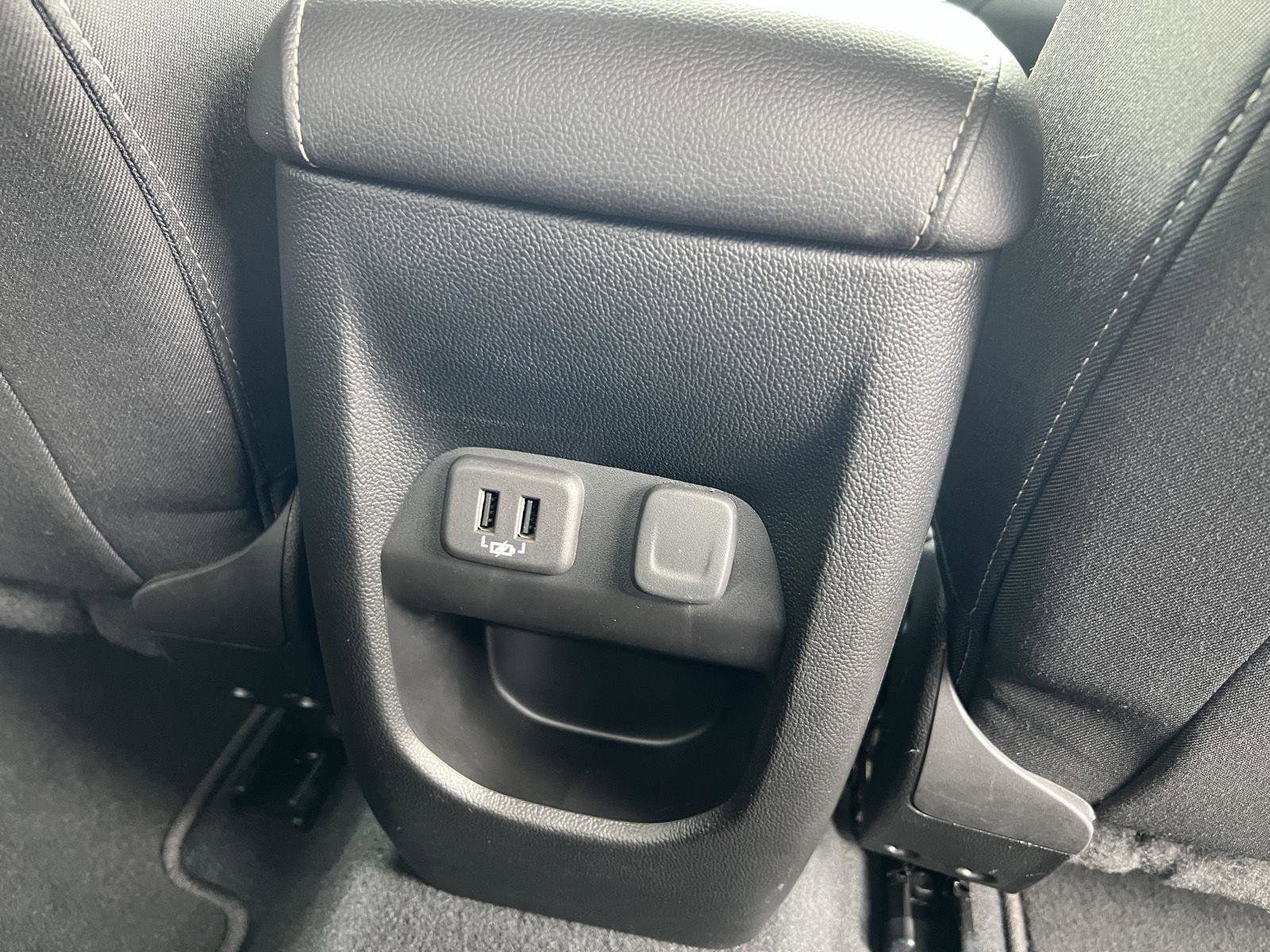 Used 2019 Chevrolet Colorado LT w/ LT Convenience Package image 14