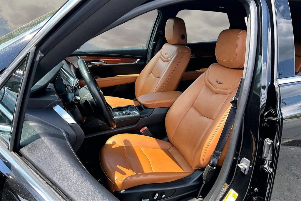 Certified 2023 Cadillac XT5 Premium Luxury AWD/4WD image 21