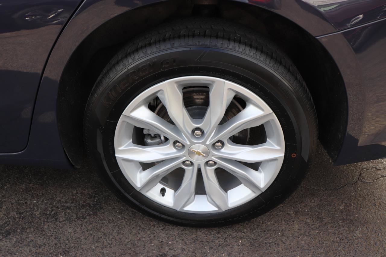 Used 2025 Chevrolet Malibu LT FWD image 49