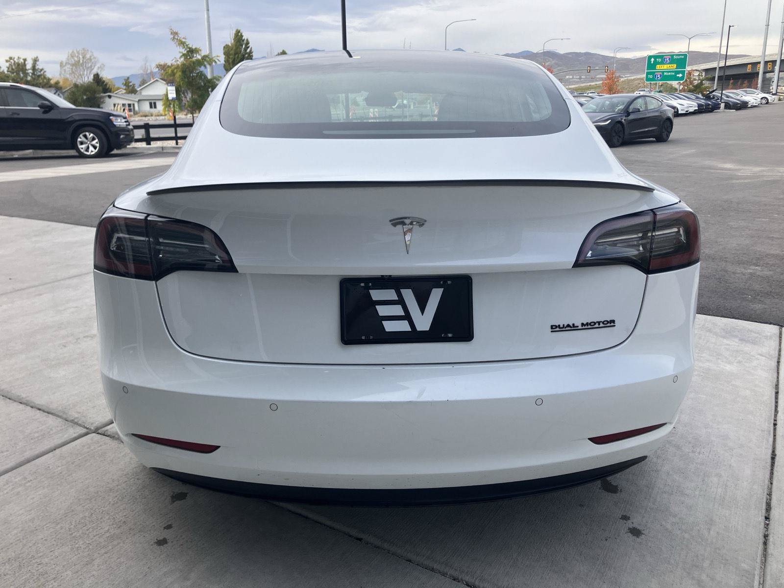 Used 2018 Tesla Model 3 Long Range AWD/4WD image 7