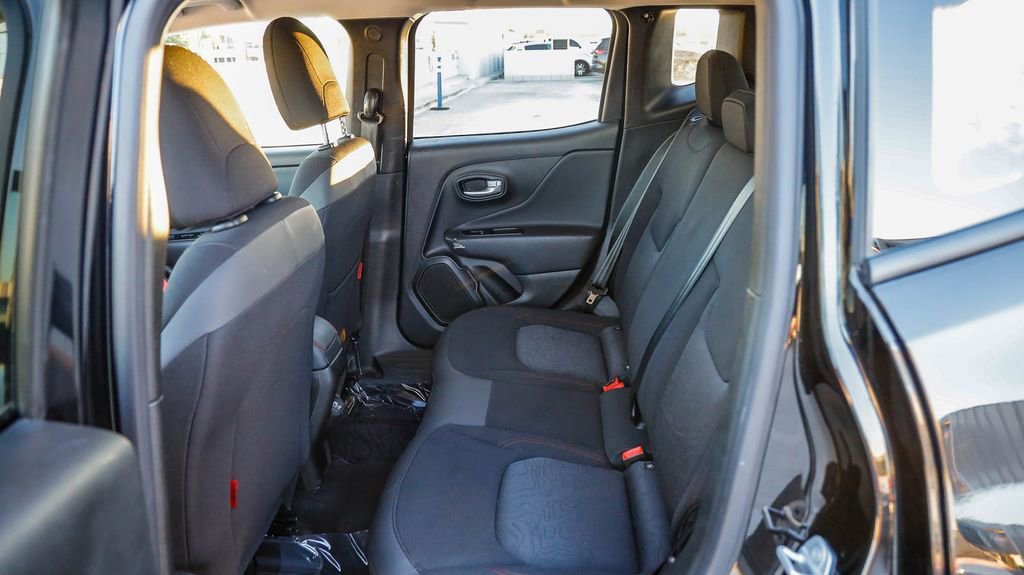 Certified 2023 Jeep Renegade Trailhawk image 19