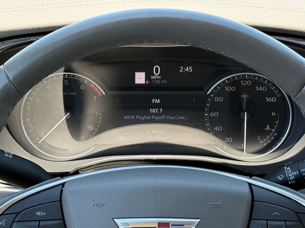 Used 2023 Cadillac XT5 Premium Luxury FWD image 22
