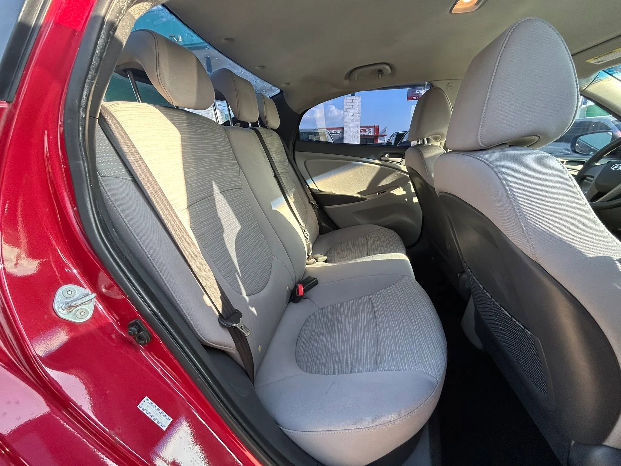 Used 2017 Hyundai Accent SE FWD image 18