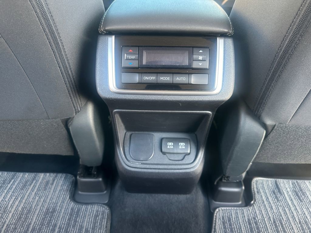 Used 2022 Subaru Ascent Premium image 28