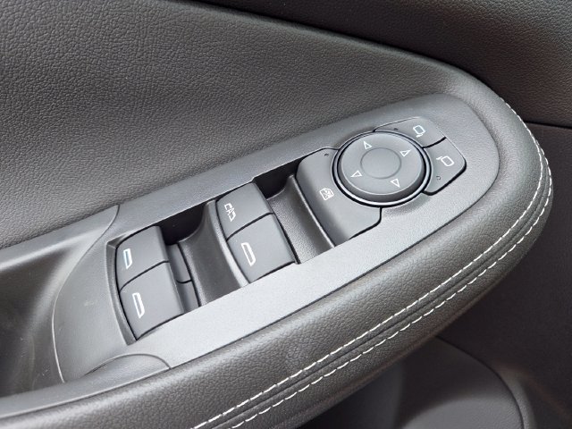 New 2026 Buick Encore GX Preferred w/ Comfort Package FWD image 9
