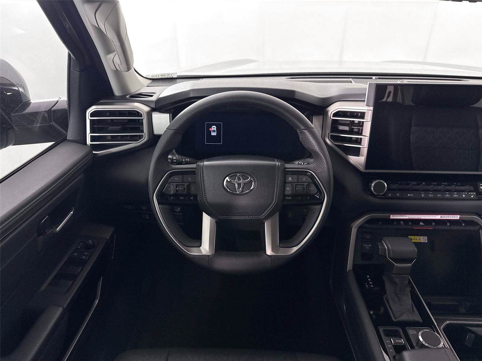 Used 2024 Toyota Tundra Limited AWD/4WD image 33