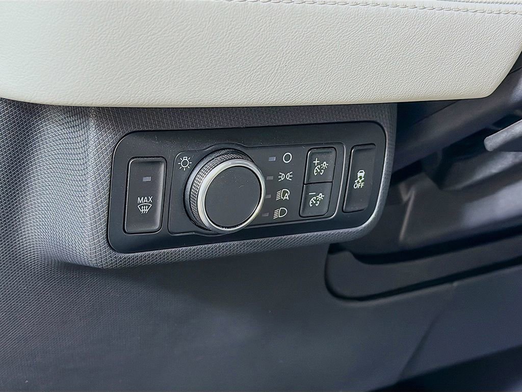 Used 2024 Ford Mustang Mach-E Premium image 29