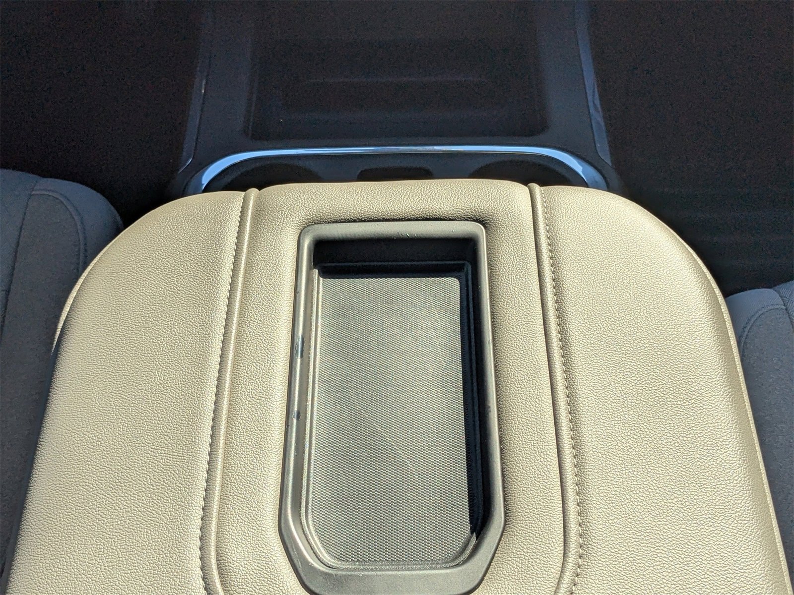 Used 2020 GMC Sierra 1500 Elevation w/ Elevation Value Package image 20