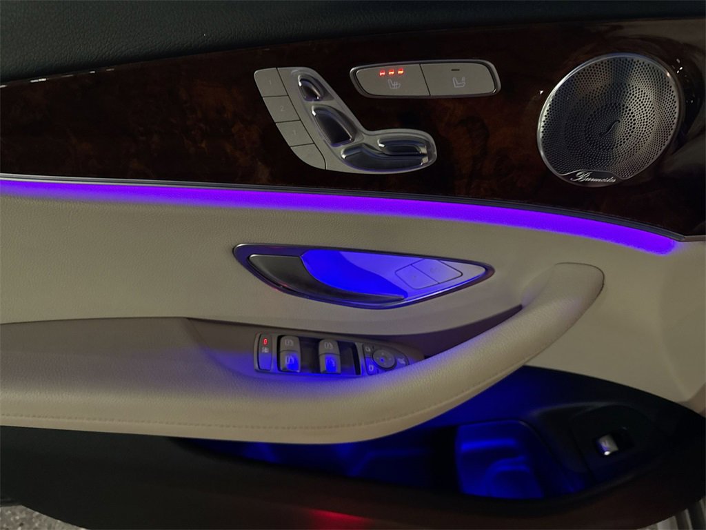 Used 2018 Mercedes-Benz E 300 4MATIC image 15